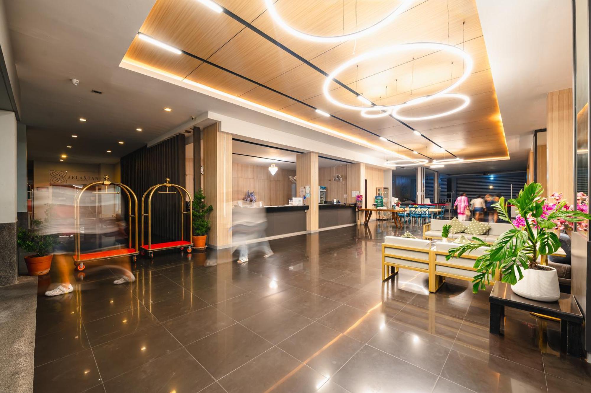 Casa Del M Phuket - Newly Renovated Hotell Patong Eksteriør bilde