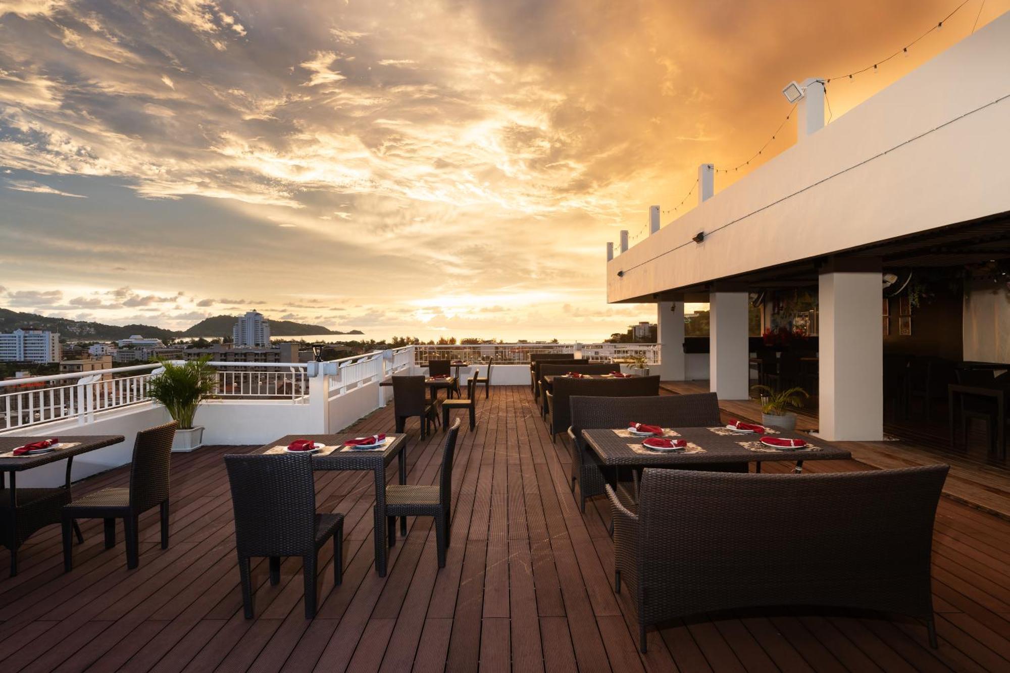 Casa Del M Phuket - Newly Renovated Hotell Patong Eksteriør bilde